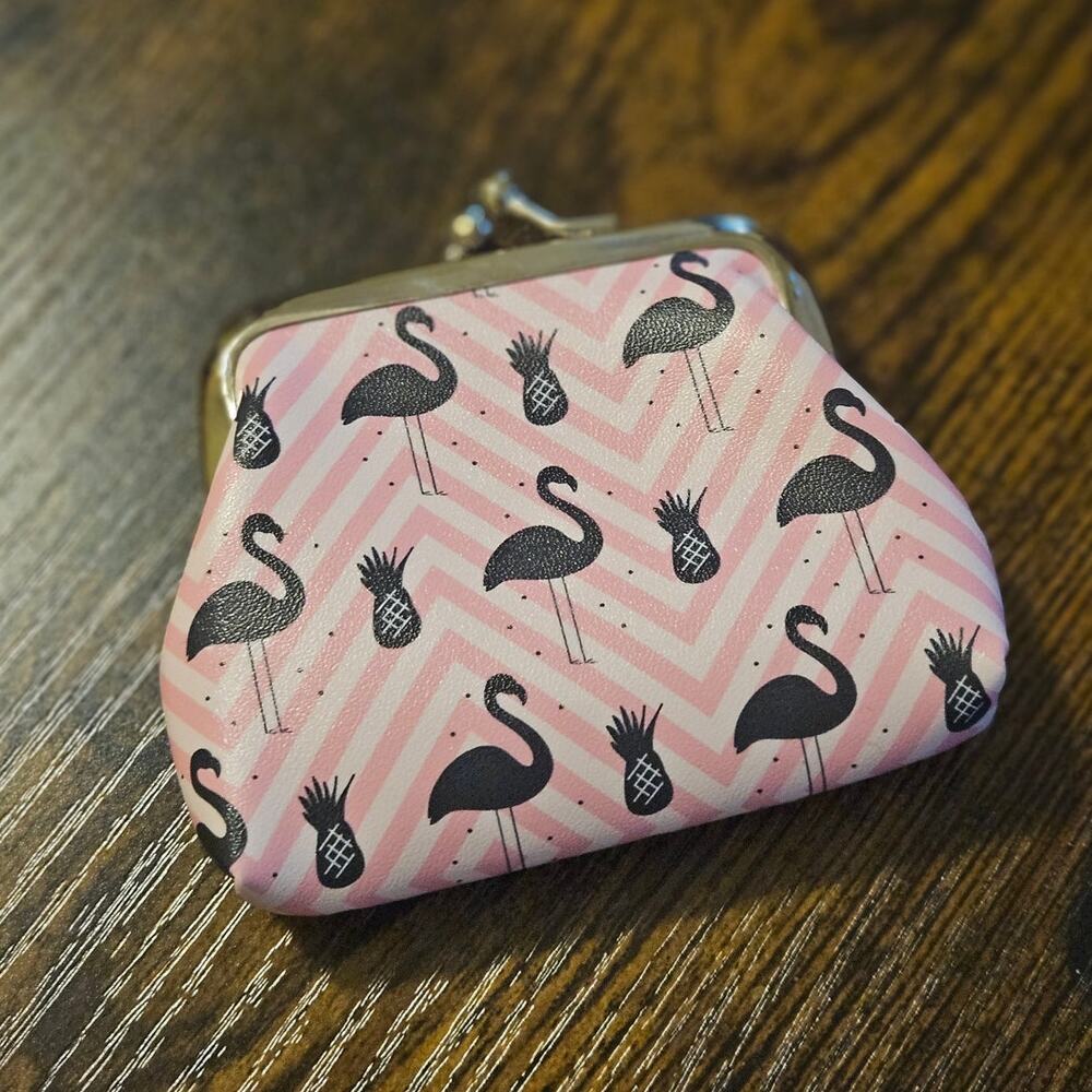 Boutique Cute Contemporary Flamingo on Pink Chevron Print Coin Purse w Kiss Lock